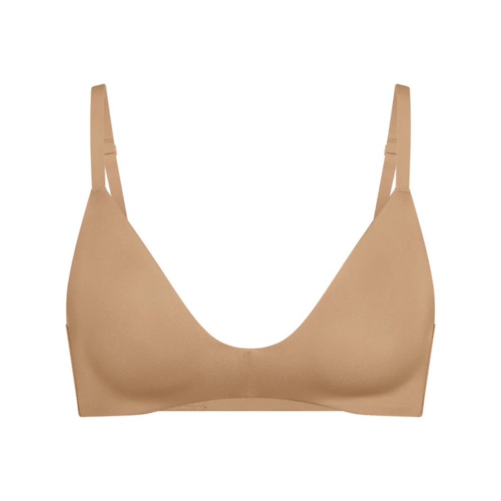 SKIMS Wireless Form T-Shirt Bra
